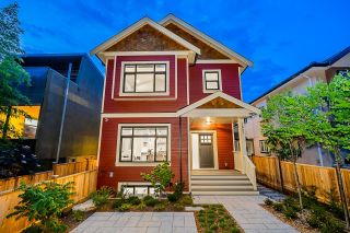 Photo 1: 1651 E GEORGIA Street in Vancouver: Hastings 1/2 Duplex for sale (Vancouver East)  : MLS®# R2783530