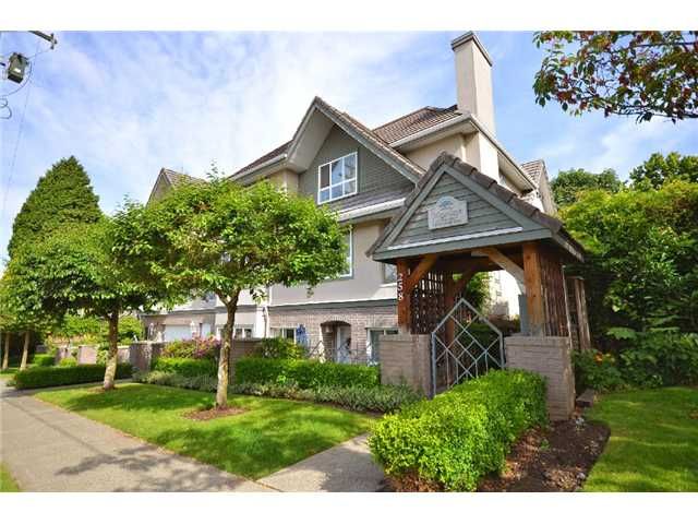 Main Photo: # 7 258 W 14TH ST in North Vancouver: Central Lonsdale Condo for sale in "Maple Lane" : MLS®# V899385