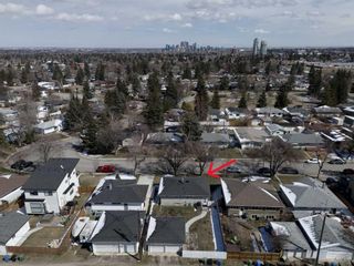 Photo 2: 92 Westminster Drive SW in Calgary: Westgate Detached for sale : MLS®# A2124065