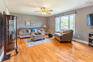 Photo 4: 24 Carter Road in Porters Lake: 31-Lawrencetown, Lake Echo, Port Residential for sale (Halifax-Dartmouth)  : MLS®# 202221984