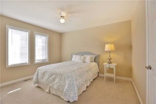 Photo 16: 1007 Sprucedale Lane in Milton: Dempsey House (2-Storey) for sale : MLS®# W3663798