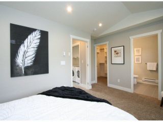 Photo 11: 15 14177 103 Avenue in Surrey: Whalley Townhouse for sale in "THE MAPLE" (North Surrey)  : MLS®# F1425573