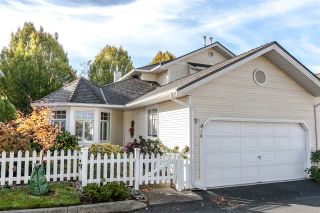 Photo 1: 10 21138 88 Avenue in Langley: Walnut Grove Townhouse for sale in "Spencer Green" : MLS®# R2008817