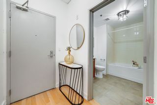 Photo 12: 645 W 9th Street Unit 528 in Los Angeles: Residential for sale (C42 - Downtown L.A.)  : MLS®# 23305791