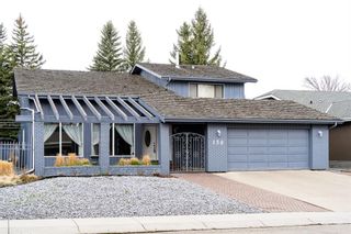 Photo 2: 156 Oakmount Road SW in Calgary: Oakridge Detached for sale : MLS®# A1217785