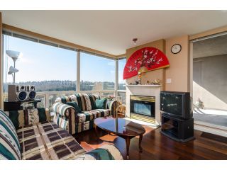 Photo 2: 1405 9623 MANCHESTER Drive in Burnaby: Cariboo Condo for sale in "STRATHMORE TOWERS" (Burnaby North)  : MLS®# V1053890