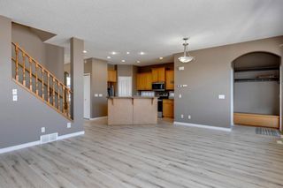Photo 12: 204 Prestwick Mews SE in Calgary: McKenzie Towne Detached for sale : MLS®# A1216863