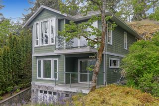 Photo 2: 102 Dorothy Lane in View Royal: VR Prior Lake House for sale : MLS®# 912984