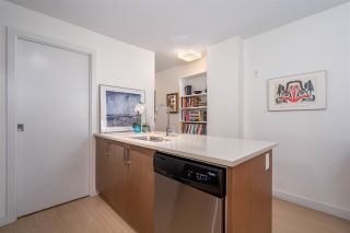 Photo 14: 568 E 7TH Avenue in Vancouver: Mount Pleasant VE Condo for sale in "8 ON 7" (Vancouver East)  : MLS®# R2487538