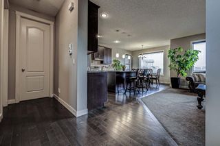 Photo 5: 200 EVERBROOK Drive SW in Calgary: Evergreen Detached for sale : MLS®# A1102109