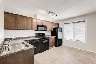 Photo 3: 225 Elgin Gardens SE in Calgary: McKenzie Towne Row/Townhouse for sale : MLS®# A1132370