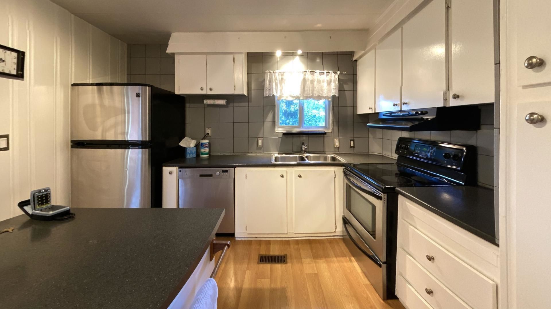 Main Photo: 72 1247 ARBUTUS Road in No City Value: FVREB Out of Town Manufactured Home for sale in "PARKSVILLE MOBILE HOME PARK" : MLS®# R2720616
