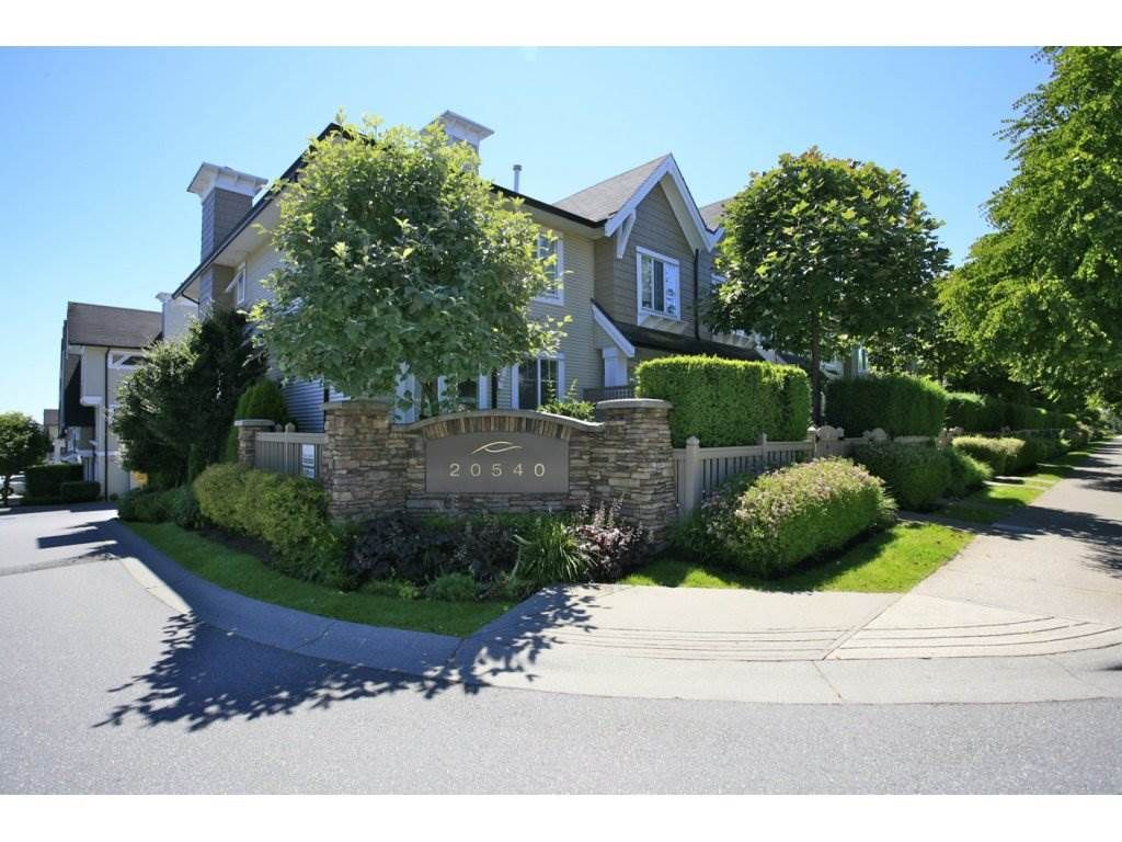 Photo 2: Photos: 77 20540 66 Avenue in Langley: Willoughby Heights Townhouse for sale in "AMBERLEIGH" : MLS®# R2194537