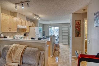 Photo 8: 268 Elgin Gardens SE in Calgary: McKenzie Towne Row/Townhouse for sale : MLS®# A1182611