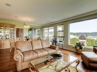 Photo 5: 201 3223 Selleck Way in Colwood: Co Lagoon Condo for sale : MLS®# 930513