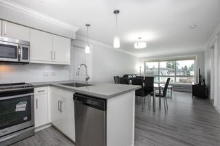 Photo 1: 308 2268 SHAUGHNESSY Street in Port Coquitlam: Central Pt Coquitlam Condo for sale : MLS®# R2536914