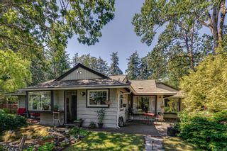 Photo 39: 932 Woodhall Dr in Saanich: SE High Quadra House for sale (Saanich East)  : MLS®# 909362