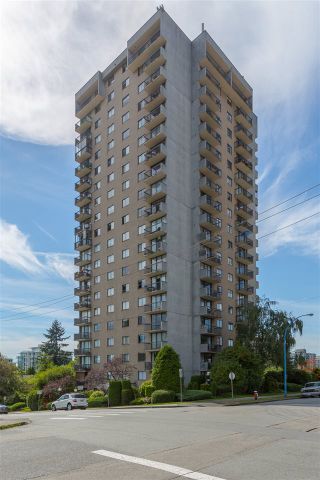 Photo 1: 1107 145 ST. GEORGES Avenue in North Vancouver: Lower Lonsdale Condo for sale in "TALISMAN TOWER" : MLS®# R2119537