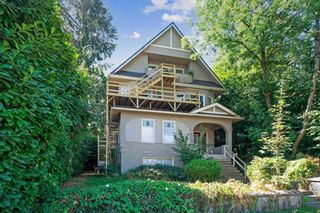 Photo 2: 236 W 12TH Avenue in Vancouver: Mount Pleasant VW House for sale (Vancouver West)  : MLS®# R2901396
