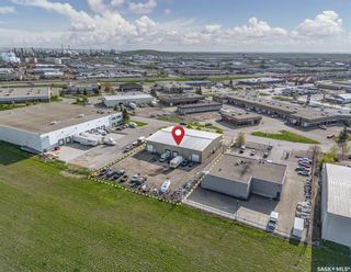 Photo 2: 440 Hoffer Drive in Regina: Ross Industrial Commercial for sale : MLS®# SK955226