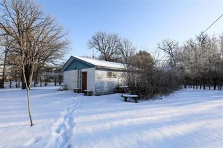 Photo 31: 152 Oakview Avenue in Mitchell: House for sale : MLS®# 202400725