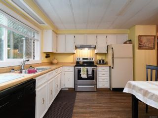 Photo 9: 7 7142 W Grant Rd in Sooke: Sk John Muir Manufactured Home for sale : MLS®# 860215