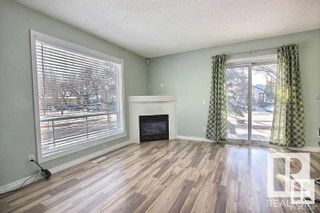 Photo 2: 24 10909 106 Street in Edmonton: Zone 08 House Half Duplex for sale : MLS®# E4308801