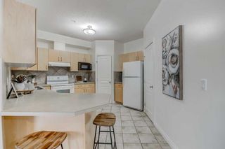 Photo 3: 202 138 18 Avenue SE in Calgary: Mission Apartment for sale : MLS®# A2110771
