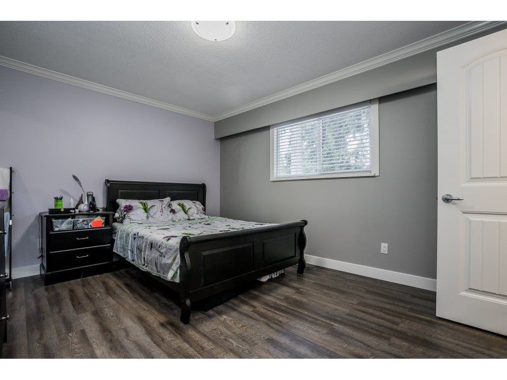Photo 10: Photos: 20317 40 AVENUE in Langley: Brookswood Langley House for sale : MLS®# R2395843
