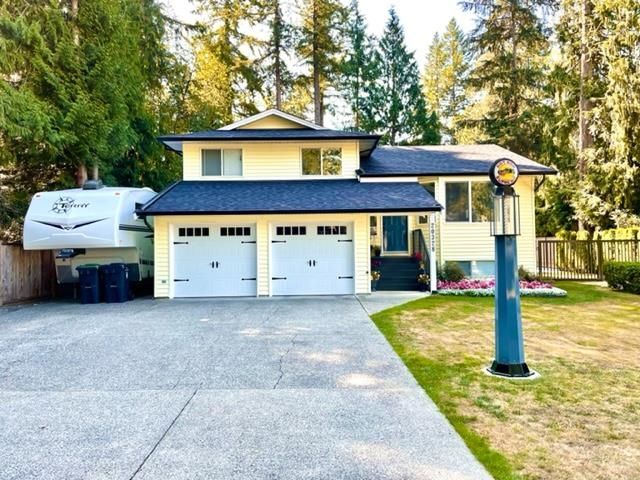 Main Photo: 20328 41A Avenue in Langley: Brookswood Langley House for sale in "BROOKSWOOD" : MLS®# R2652827