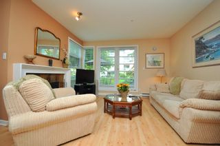 Photo 2: 103 1920 E KENT SOUTH Avenue in Vancouver: Fraserview VE Townhouse for sale in "HARBOUR HOUSE" (Vancouver East)  : MLS®# V792265