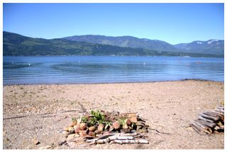 Photo 7: 2477 Rocky Point Road in Blind Bay: Waterfront House for sale (Shuswap)  : MLS®# 10064890