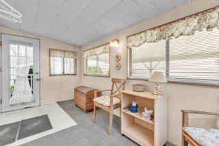 Photo 4: 31 19707 POPLAR Drive in Pitt Meadows: Central Meadows Manufactured Home for sale in "Meadow Highlands" : MLS®# R2801419