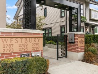 Photo 3: 2797 ALAMEIN Avenue in Vancouver: Arbutus Townhouse for sale in "Westbury" (Vancouver West)  : MLS®# R2831808