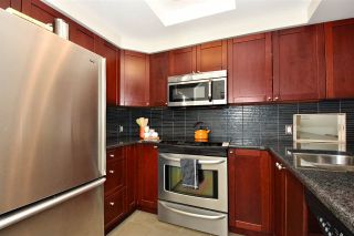 Photo 11: 104 55 E 10TH Avenue in Vancouver: Mount Pleasant VE Condo for sale in "ABBEY LANE" (Vancouver East)  : MLS®# R2265111
