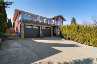 Photo 1: 2644 S Alder St in Campbell River: CR Willow Point House for sale : MLS®# 856572