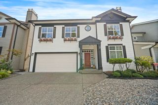 Photo 1: 19492 HOFFMANN WAY in Pitt Meadows: South Meadows House for sale : MLS®# R2612291