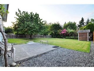 Photo 19: 504 Salton Dr in VICTORIA: Co Triangle House for sale (Colwood)  : MLS®# 703189