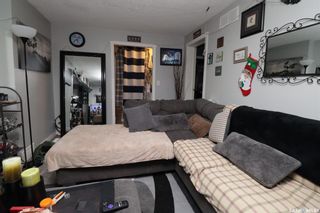 Photo 4: 1735 B Avenue North in Saskatoon: Mayfair Residential for sale : MLS®# SK958143