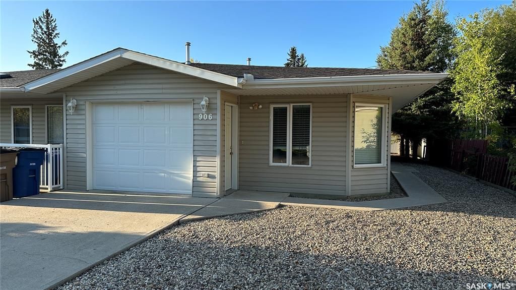 Main Photo: 906 104th Avenue in Tisdale: Residential for sale : MLS®# SK944967