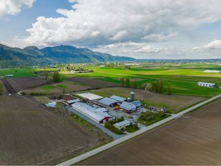 Photo 26: 39464 WELLS LINE ROAD in Abbotsford: House for sale : MLS®# R2835095