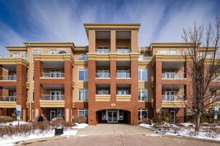 Main Photo: 101 8 Hemlock Crescent SW in Calgary: Spruce Cliff Apartment for sale : MLS®# A2118546