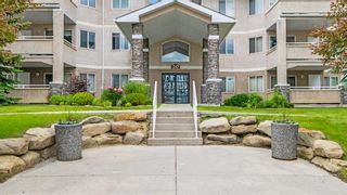 Photo 1: 208 20 Country Hills View NW in Calgary: Country Hills Apartment for sale : MLS®# A1235525