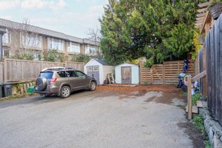 Photo 21: 943 Inskip St in Esquimalt: Es Kinsmen Park Half Duplex for sale : MLS®# 948203