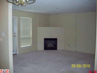 Photo 3: 102 1275 SCOTT Drive in Hope: Hope Center Condo for sale : MLS®# H1201341