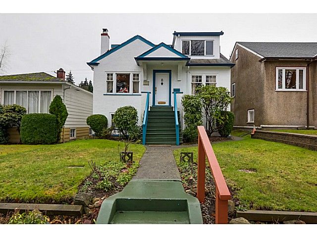 Main Photo: 4368 W 15TH Avenue in Vancouver: Point Grey House for sale (Vancouver West)  : MLS®# V1101227