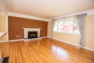Photo 6: 465 Webb Pl in Colwood: Co Wishart South House for sale : MLS®# 902512