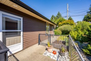 Photo 73: 823 Thorpe Ave in Courtenay: CV Courtenay East House for sale (Comox Valley)  : MLS®# 938702