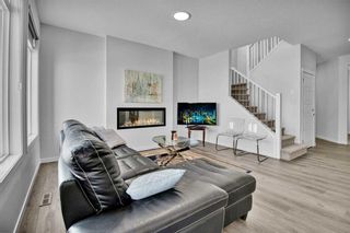 Photo 4: 138 Creekside Way SW in Calgary: C-168 Detached for sale : MLS®# A2121387