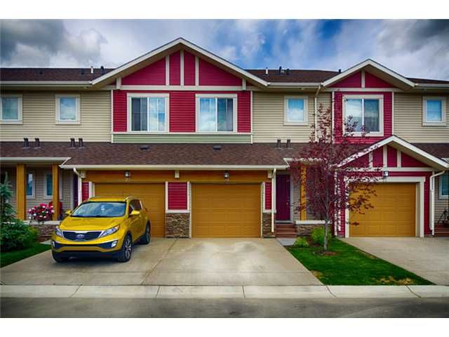 Main Photo: 19 SAGE HILL Common NW in : Sage Hill Townhouse for sale (Calgary)  : MLS®# C3576992